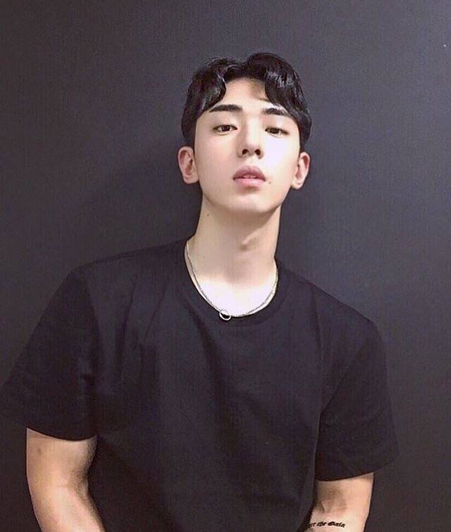郝莺爽刚