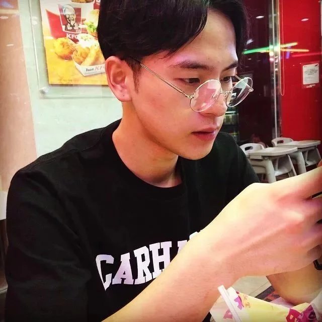 曲乐斌毅