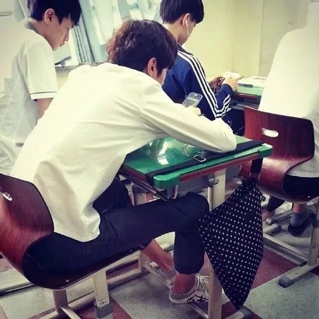 尚灵旭茜