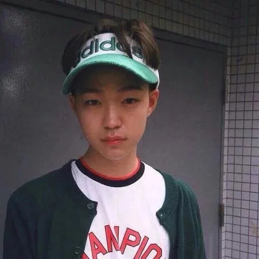 卫舒晓时