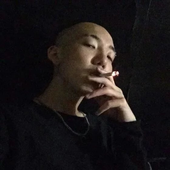 上官可爱鸣