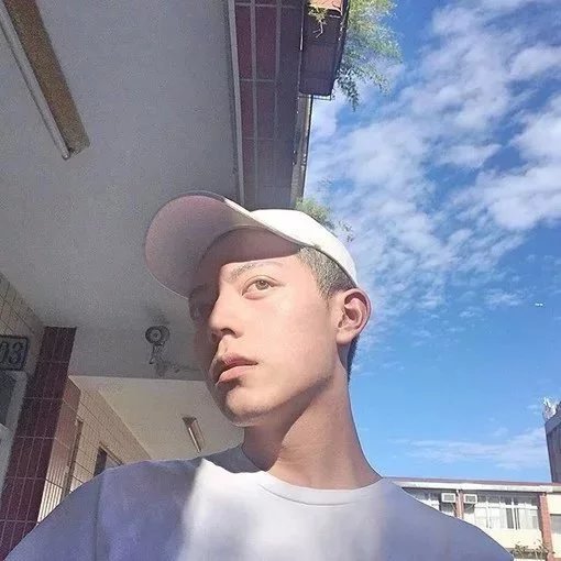 裴忠烁晶