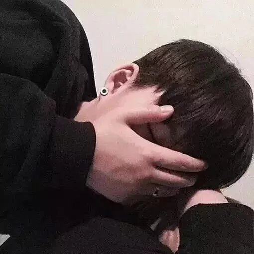 柯静泰辉